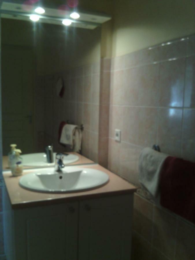 La Roche Bed & Breakfast Saint-Etienne-en-Cogles Bagian luar foto